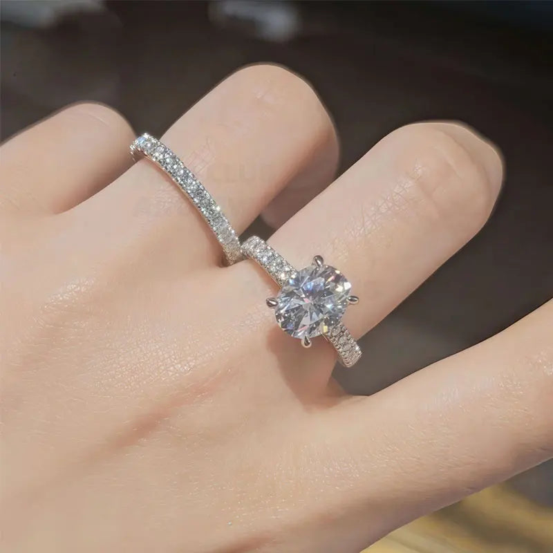 Sterling Silver Moissanite Oval Ring for Engagement