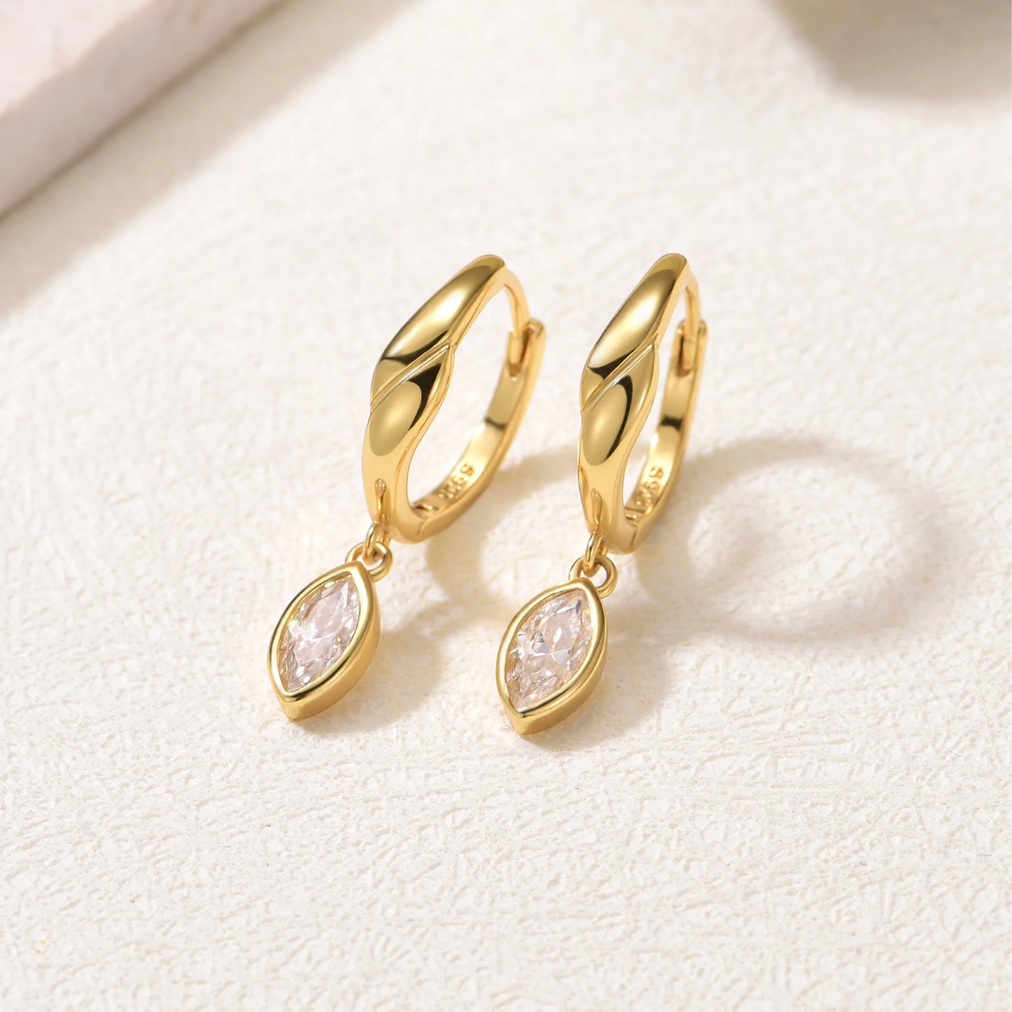 S925 Sterling Silver Moissanite Horse Eye Earrings Gold Plated