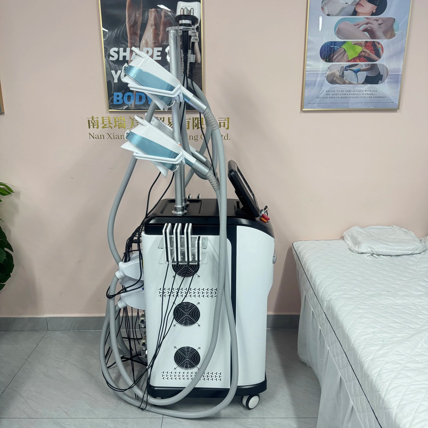 360 Cryo Fat Freezer Cavitation Vacuum RF LED Beauty Machine