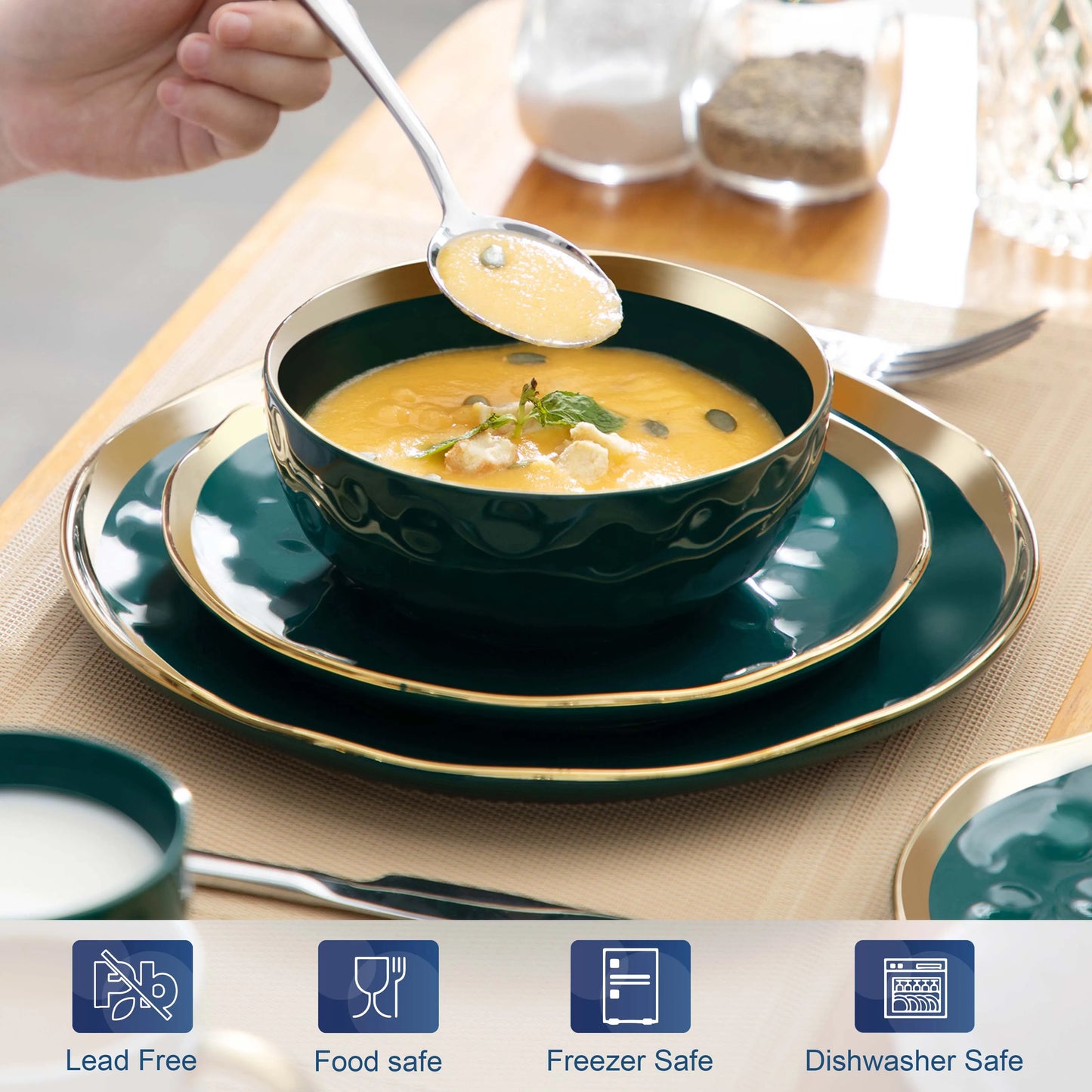 MALACASA Porcelain Dinnerware Set With Gold Trim Ceramic Tableware